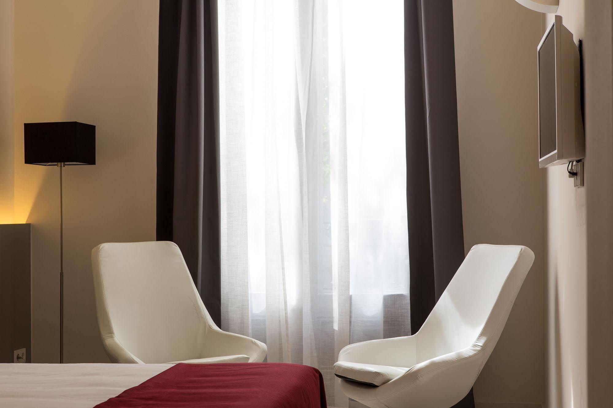 Izaila Plaza Catalunya Hotel Barcelona Luaran gambar