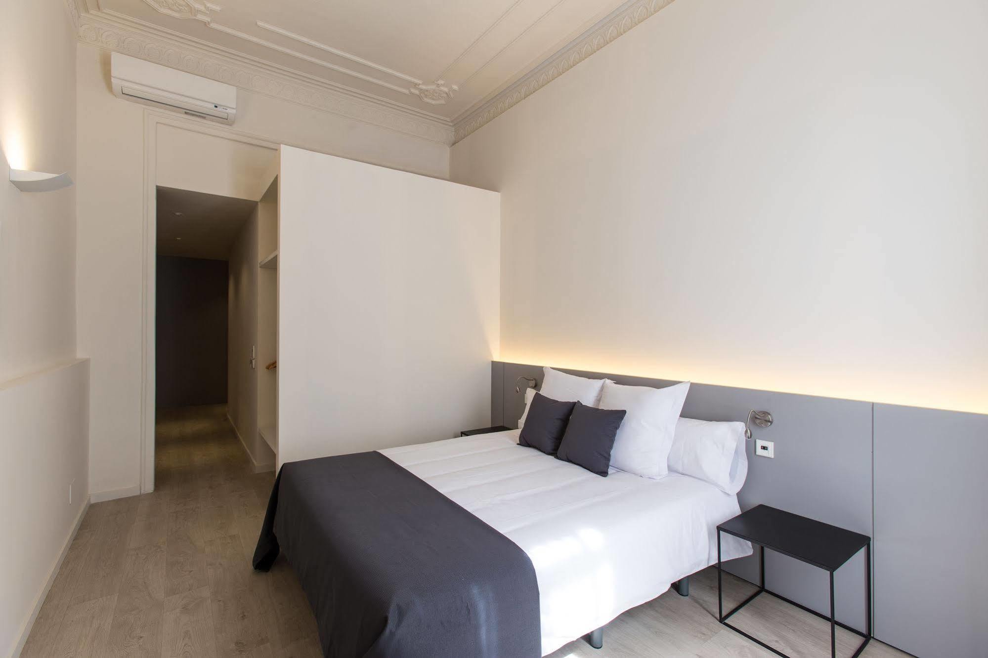 Izaila Plaza Catalunya Hotel Barcelona Luaran gambar